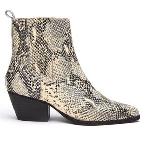 Matisse Avery Booties - Size 8